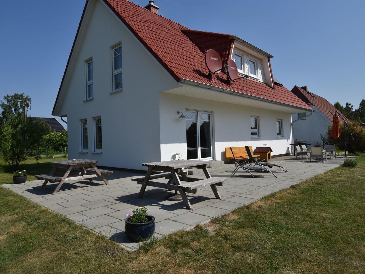 Spacious Holiday Home In Hornstorf With Trampoline מראה חיצוני תמונה